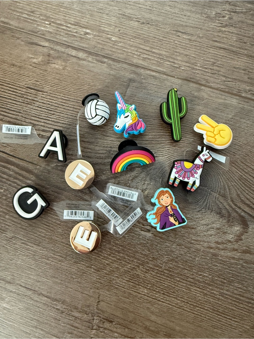 CROCS Jibbitz Charm Lot frozen, llama & more
